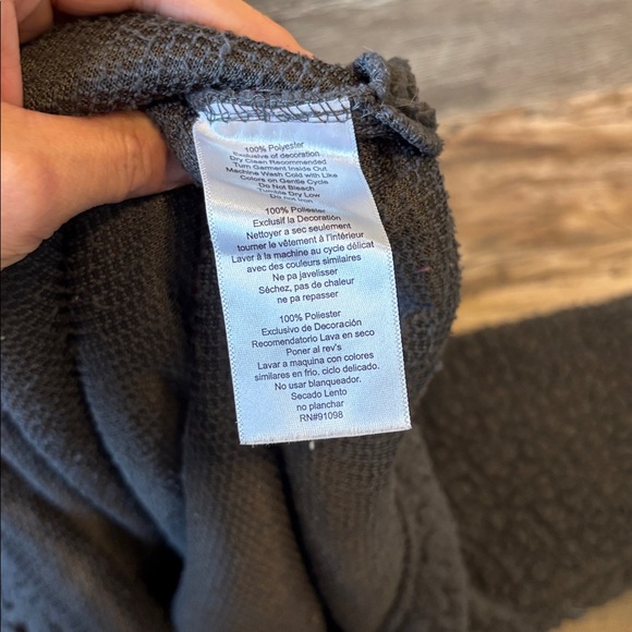 Wisconsin Badger Teddy Bear Fleece - Picture 6 of 6